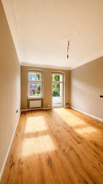 Stilvolle 2 Zimmerwohnung mit Einbauküche und Balkon — photo 1